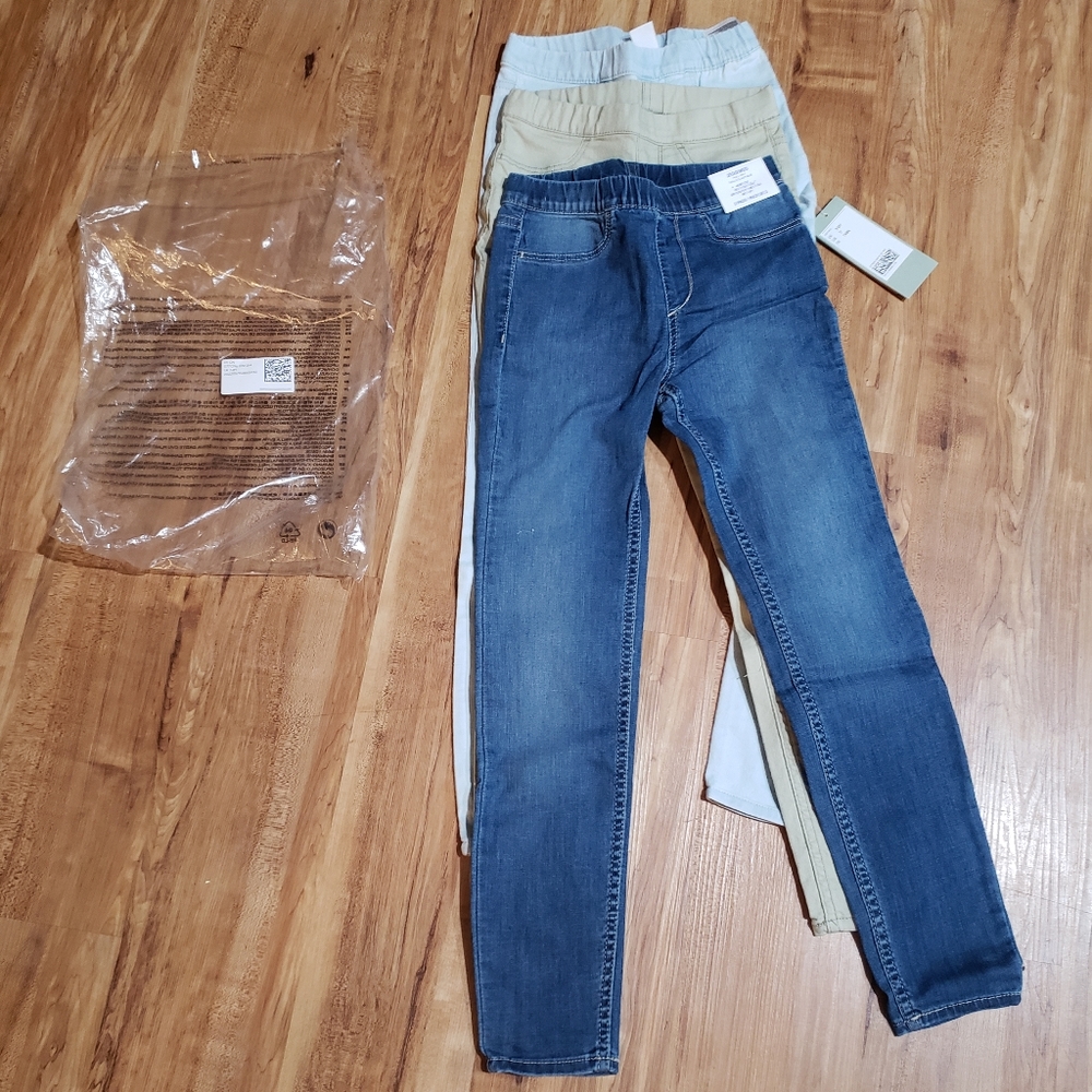3 youth jeggings in bag